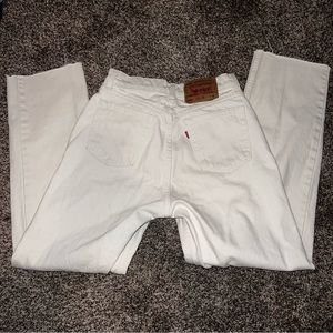 Vintage Levis “ 560 “ loose fit straight leg white jeans
